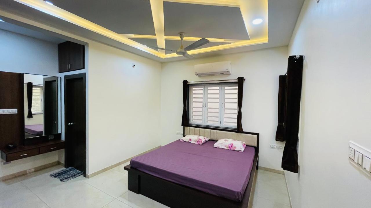 Luxurious 3 Bhk Villa In Bhuj - Shivani Homestay 외부 사진